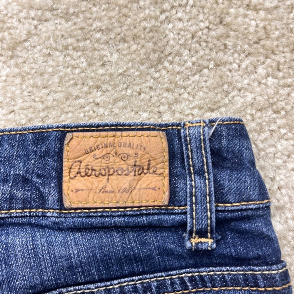 Aeropostale Womens Boyfriend Denim Shorts Dark Wash Cuffed Size 10 Stretch Blue - Picture 8 of 9